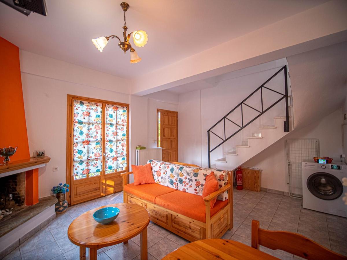 Orange House For Big Families In Damouchari - Delicious Houses Exterior foto